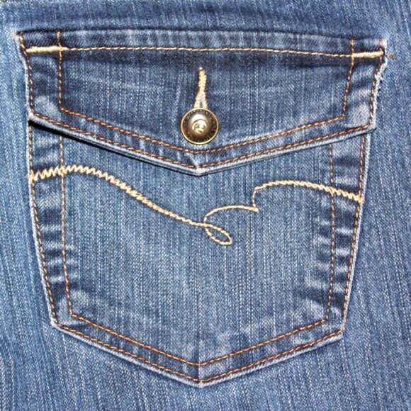 Nine West Bootcut Jeans - Size 8 - Dark Wash Denim - 28" Inseam - Y2K, Stretch - Picture 7 of 11